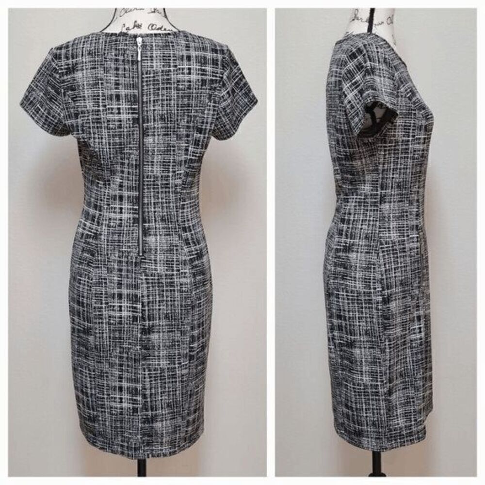 SHARAGANO Black and White Grid Print Zipper Decor Shift Office Dress SIZE 4 - Picture 2 of 12